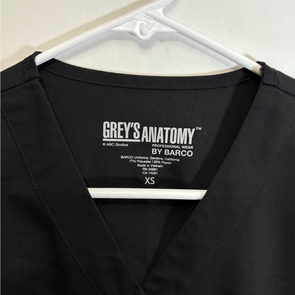 Grey's Anatomy Black V-Neck Scrub Top